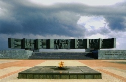 Мемориальный комплекс «В честь героев Курской битвы» (Яковлевский р-н)